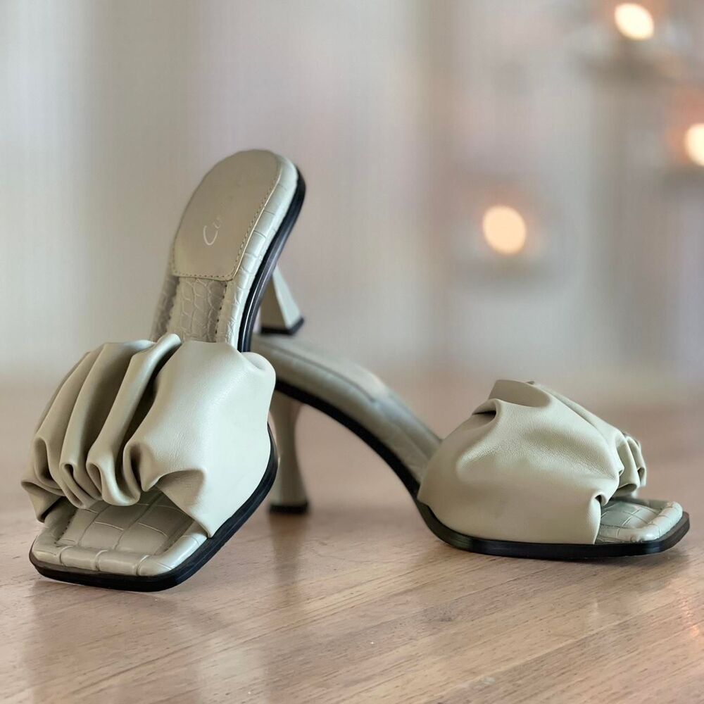 Circus by Sam‎ Edelman Ruched Leather Slip-On Heels Croc Insole Sandals Size 6.5